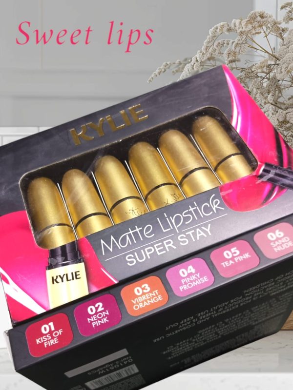 Image of 6 In 1 Kylie Matt Lipstick Kit